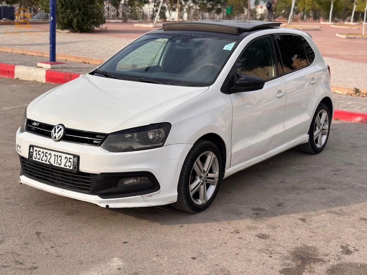 Volkswagen Polo 2013 CONSTANTINE