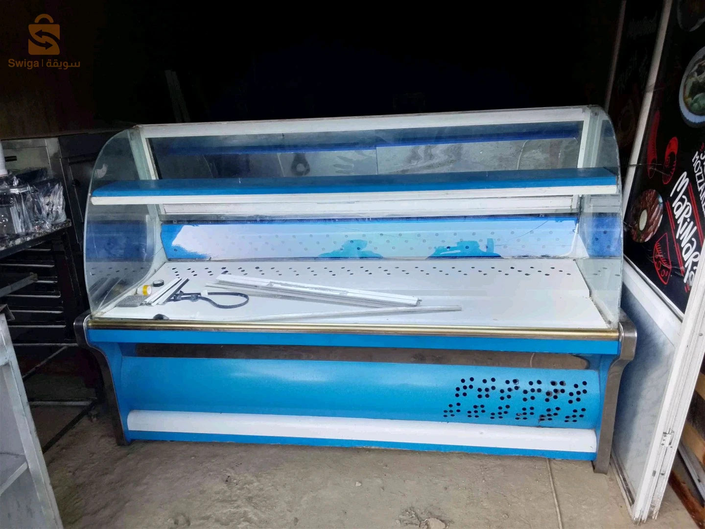 بريزونتوار جديد زوز مترات حاجة ملاحة يبرد مشاء الله  
0668042291