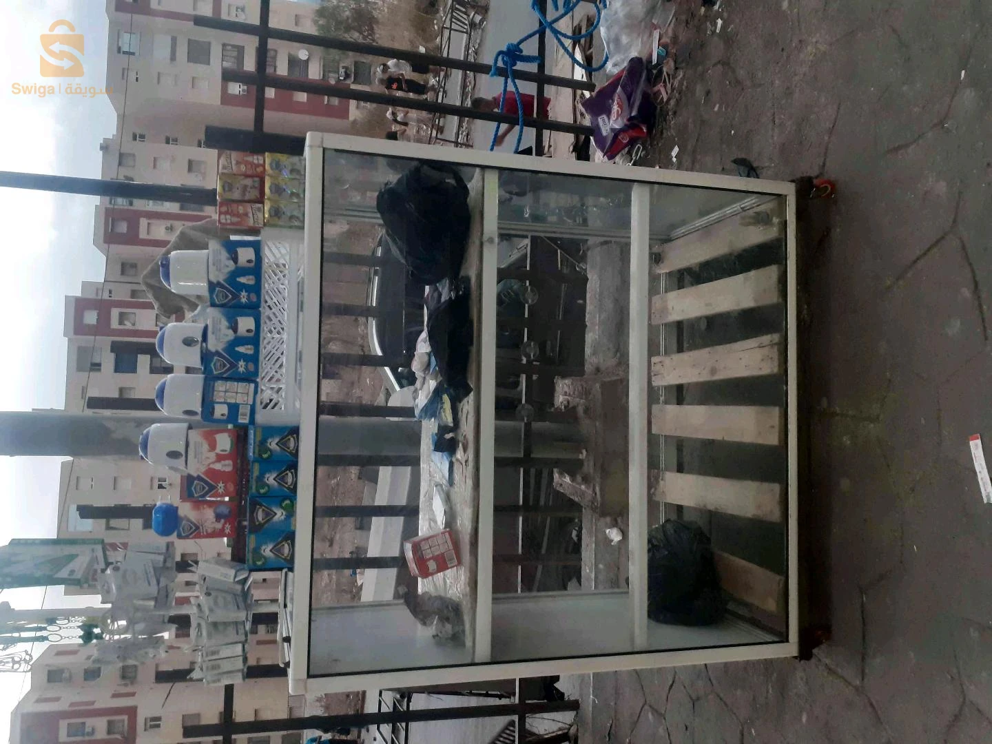 طابلة تع اليمنيوم