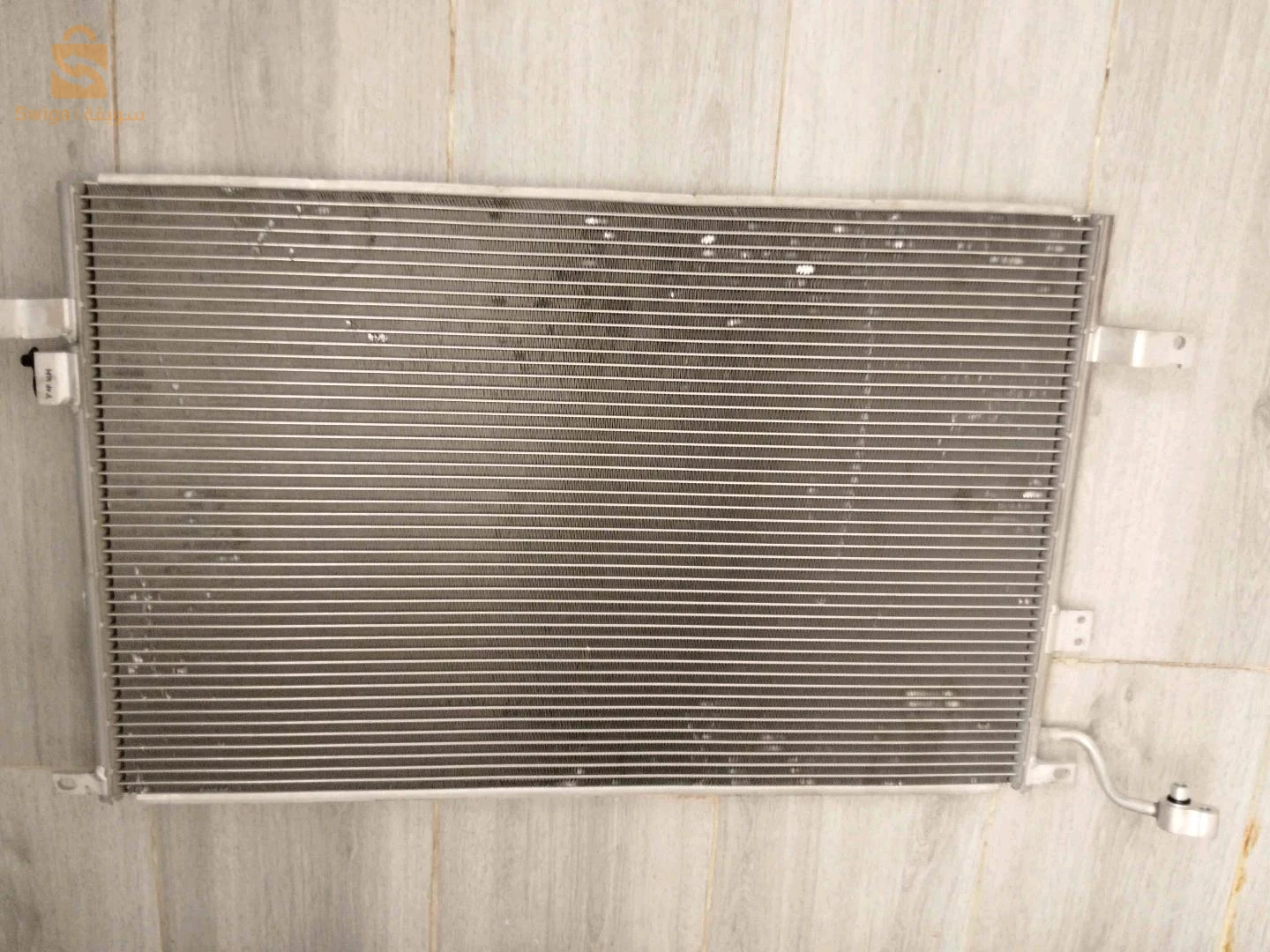 vends radiateur climatiseur Chevrolet.
