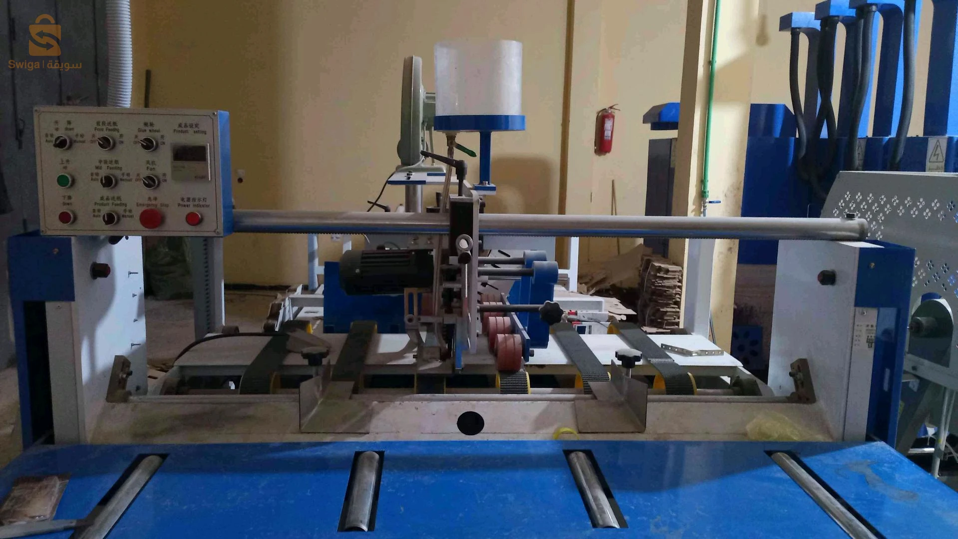 MACHINE DE CARTON ONDULÉ
