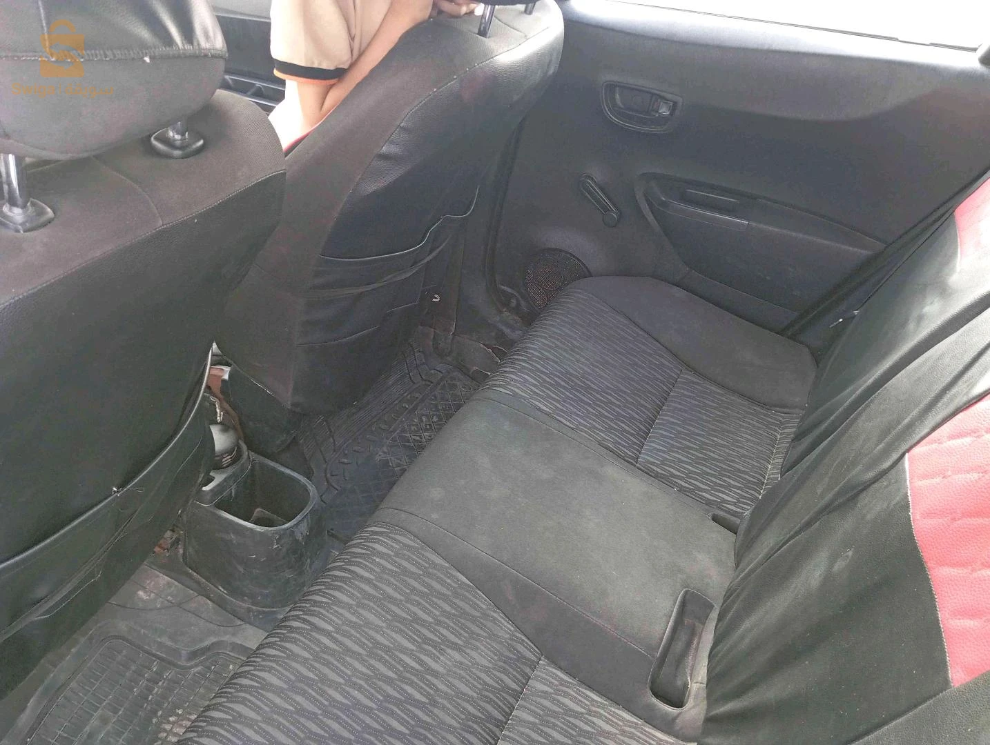 Toyota Auris 2013 OUM EL BOUAGHI