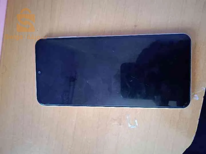 Samsung A13 - 64GB - حالة ممتازة