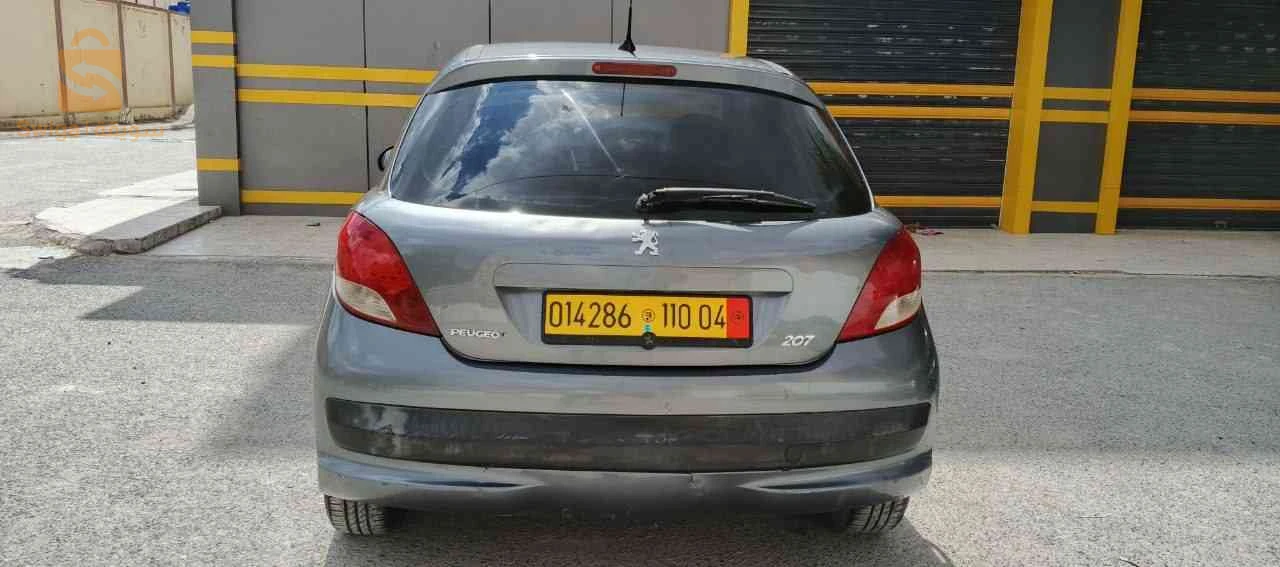 Peugeot 207 2010 OUM EL BOUAGHI