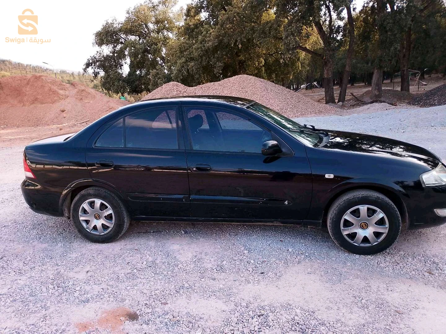 Nissan Sunny 2011 EL TARF