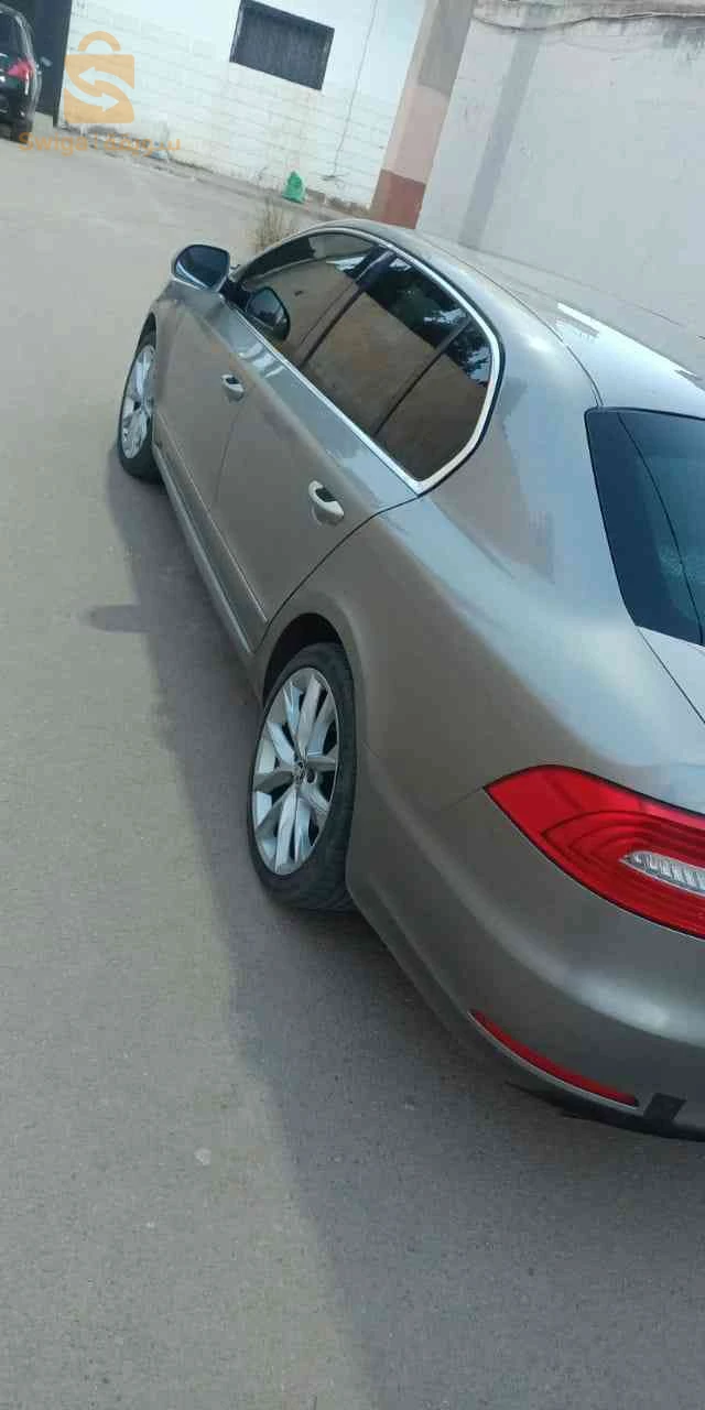 Skoda Superb 2014 ORAN