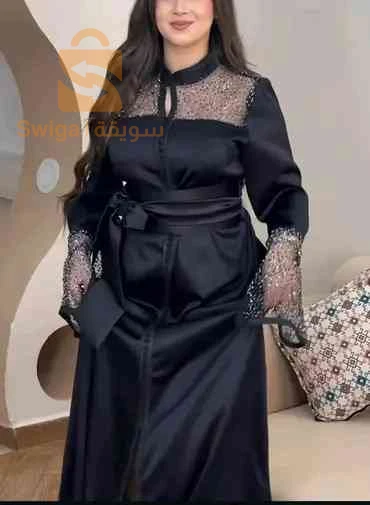 فستان  أنيق متوفر