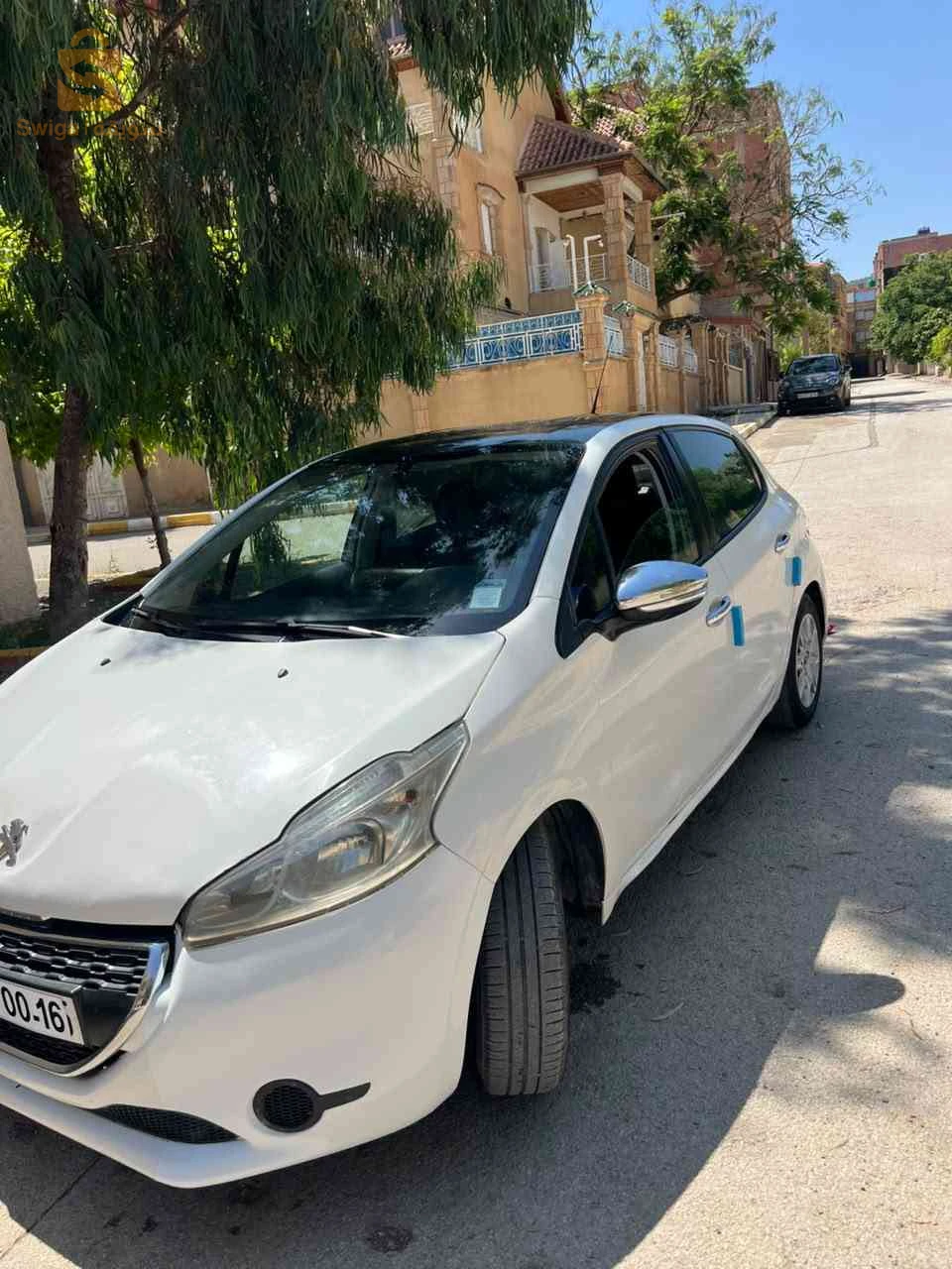 Peugeot 208 2013 BATNA