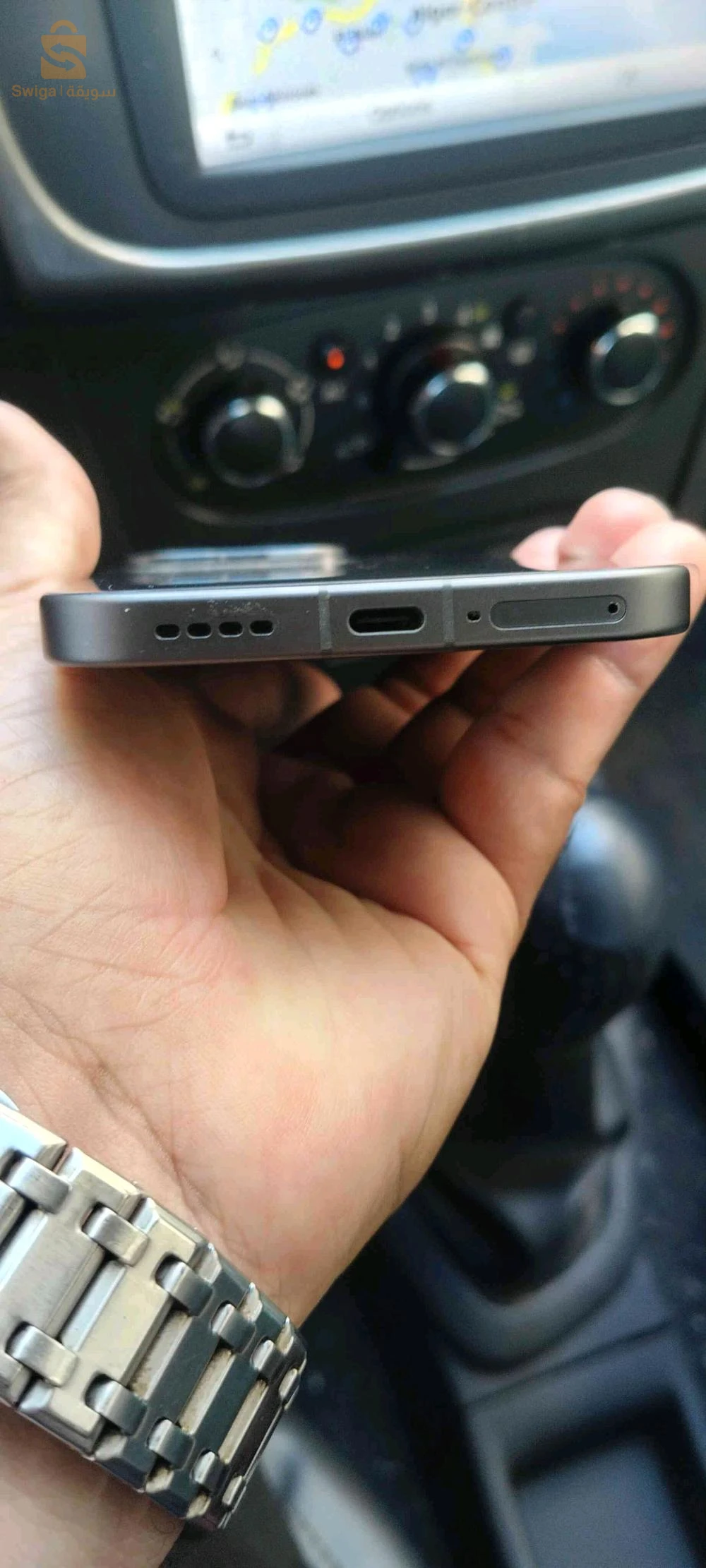 realme neo 8 version chinois 
12+12/256 tres propre avec la boîte et tous les accessoires zoom 120 batterie 🔋 8000