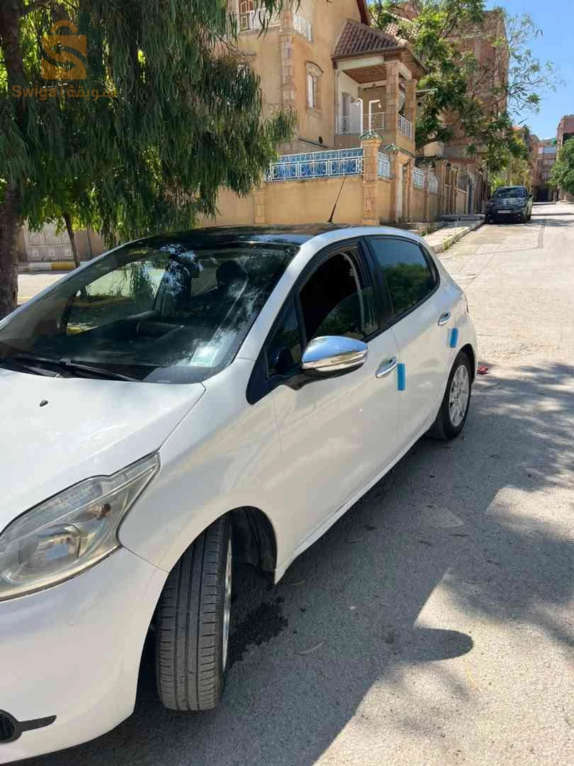 Peugeot 208 2013 BATNA