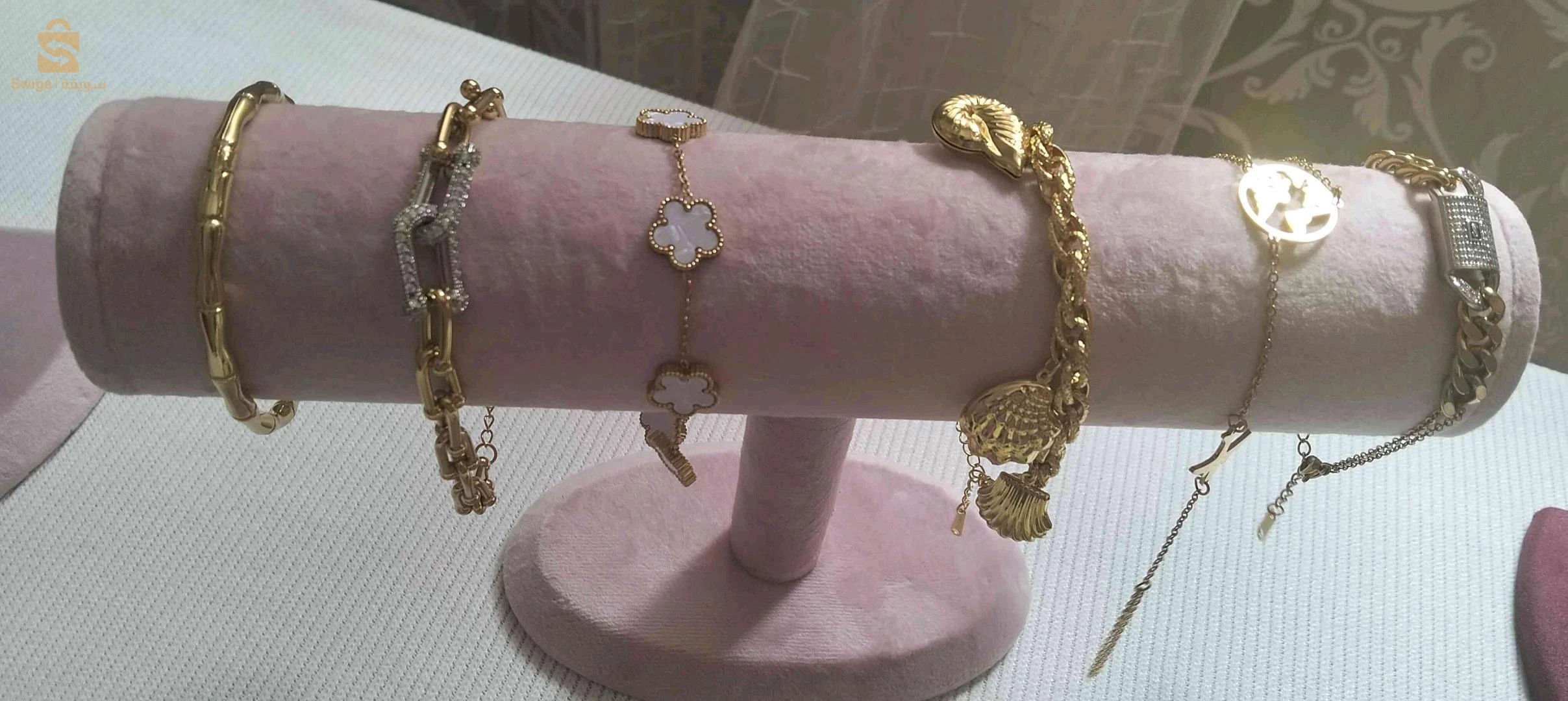 اكسسورات نسائية بسعر سباب