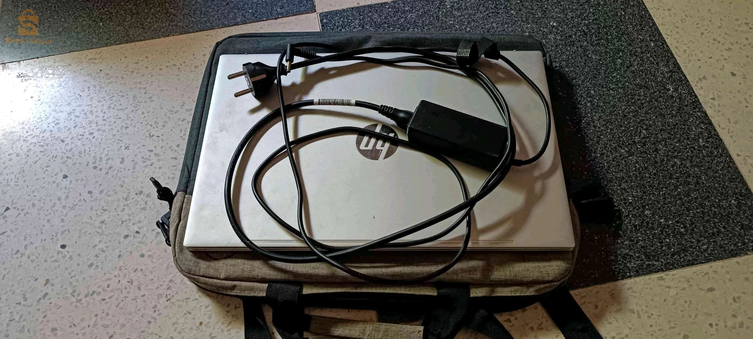 LAPTOP HP PAVILION
