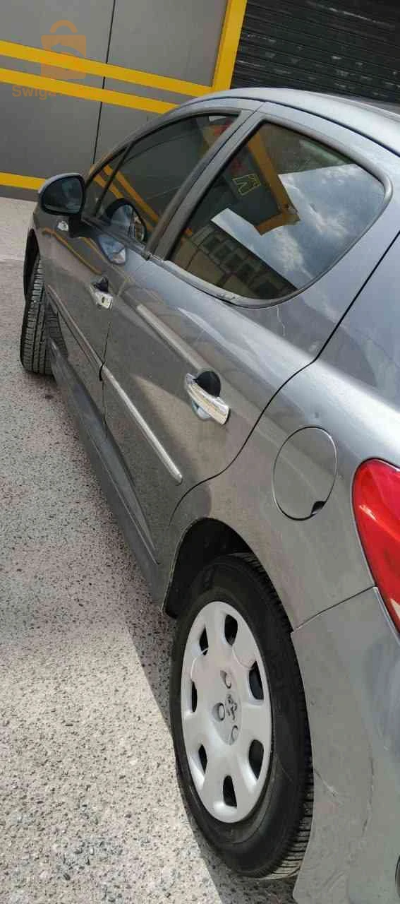 Peugeot 207 2010 OUM EL BOUAGHI