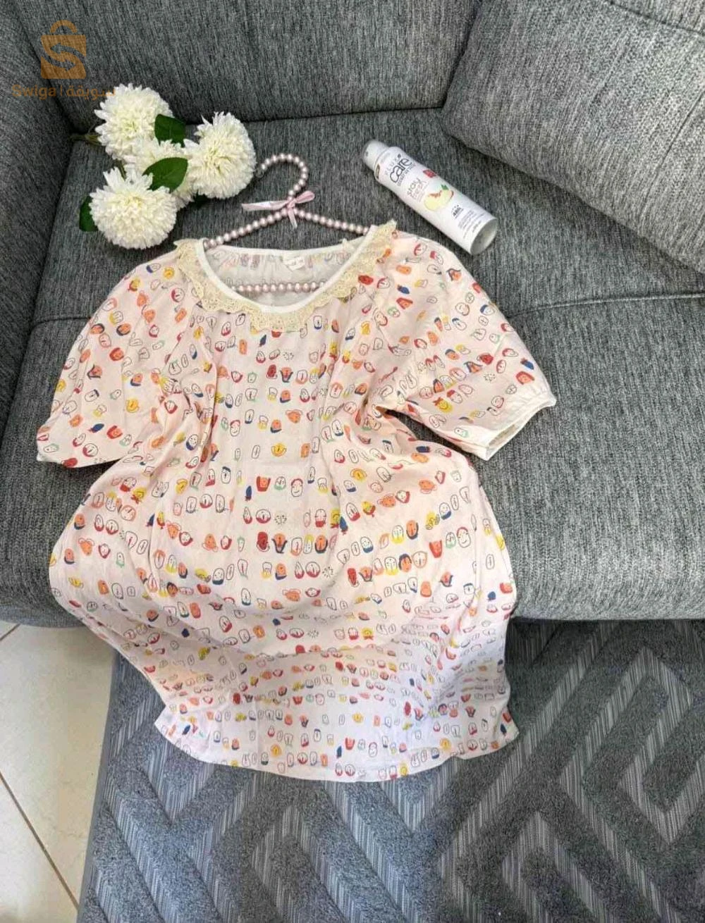 ملابس نسائيه