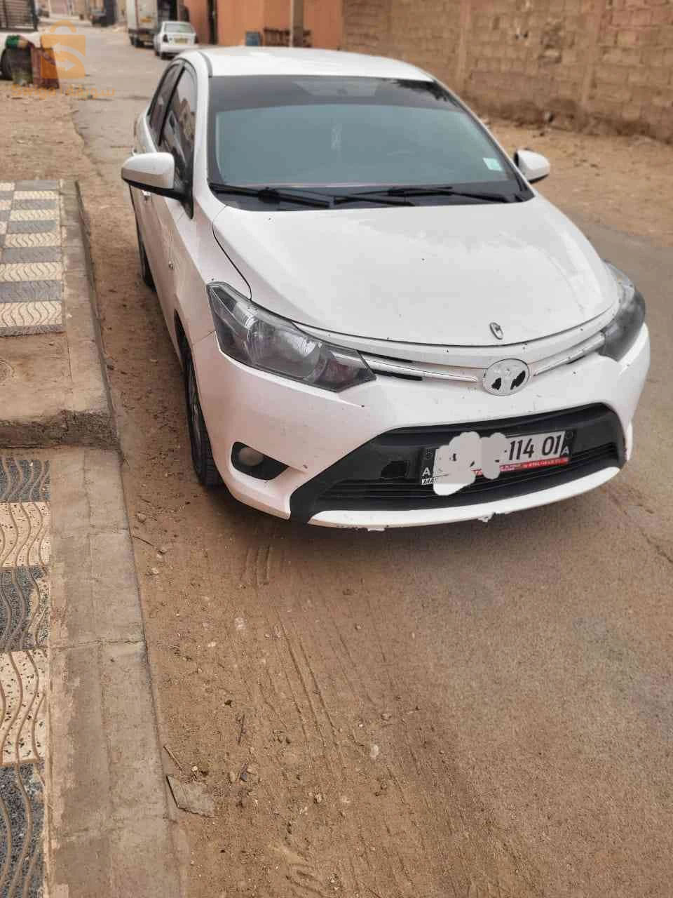 تويوتا Auris 2014 ادرار