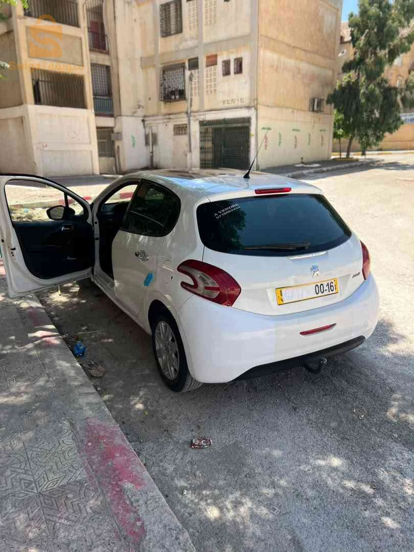Peugeot 208 2013 BATNA