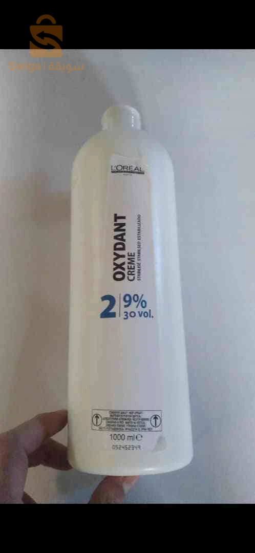poudre décolorant L'Oréal + oxydant