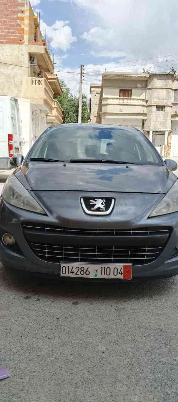 Peugeot 207 2010 OUM EL BOUAGHI