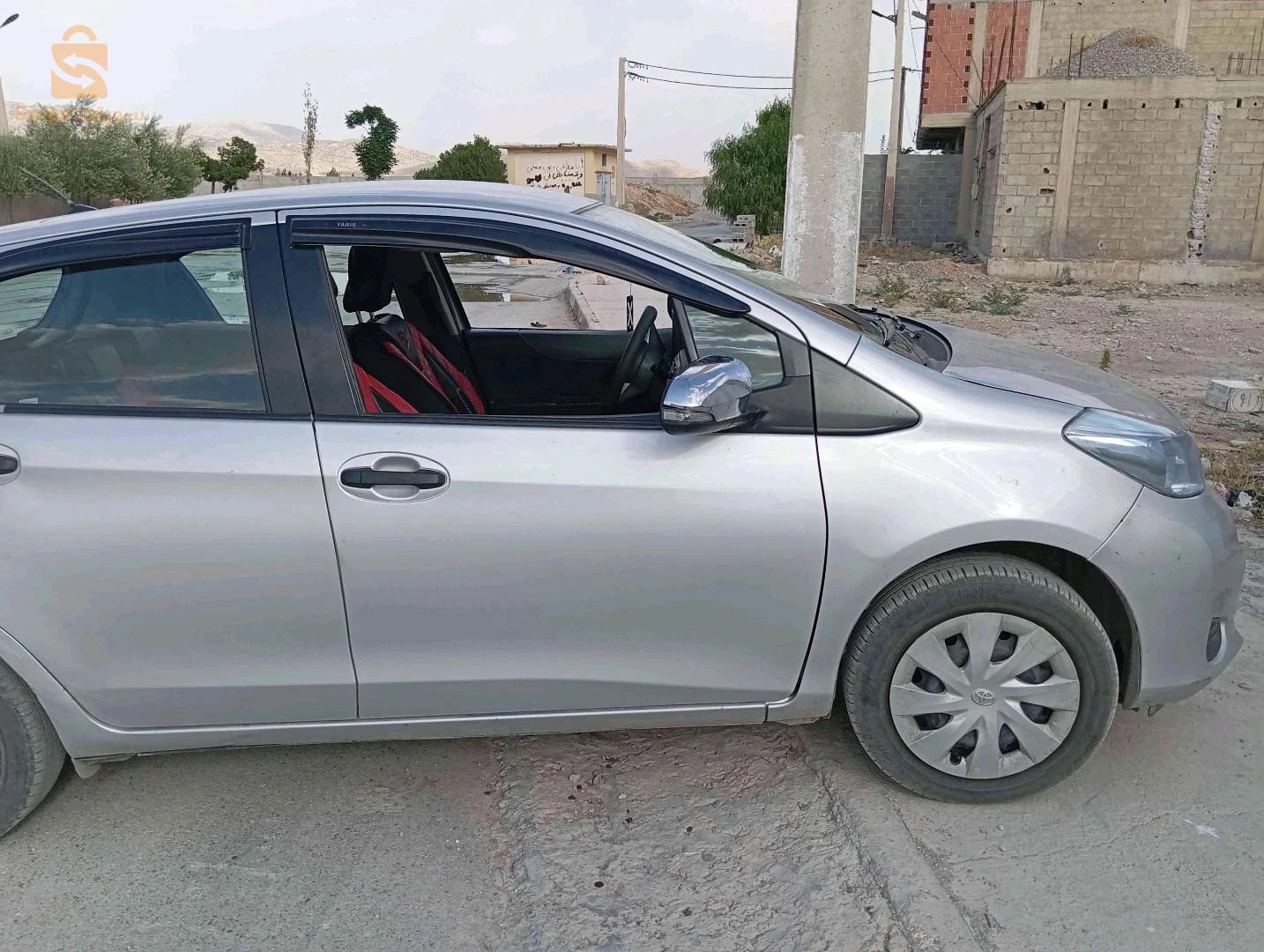 Toyota Auris 2013 OUM EL BOUAGHI