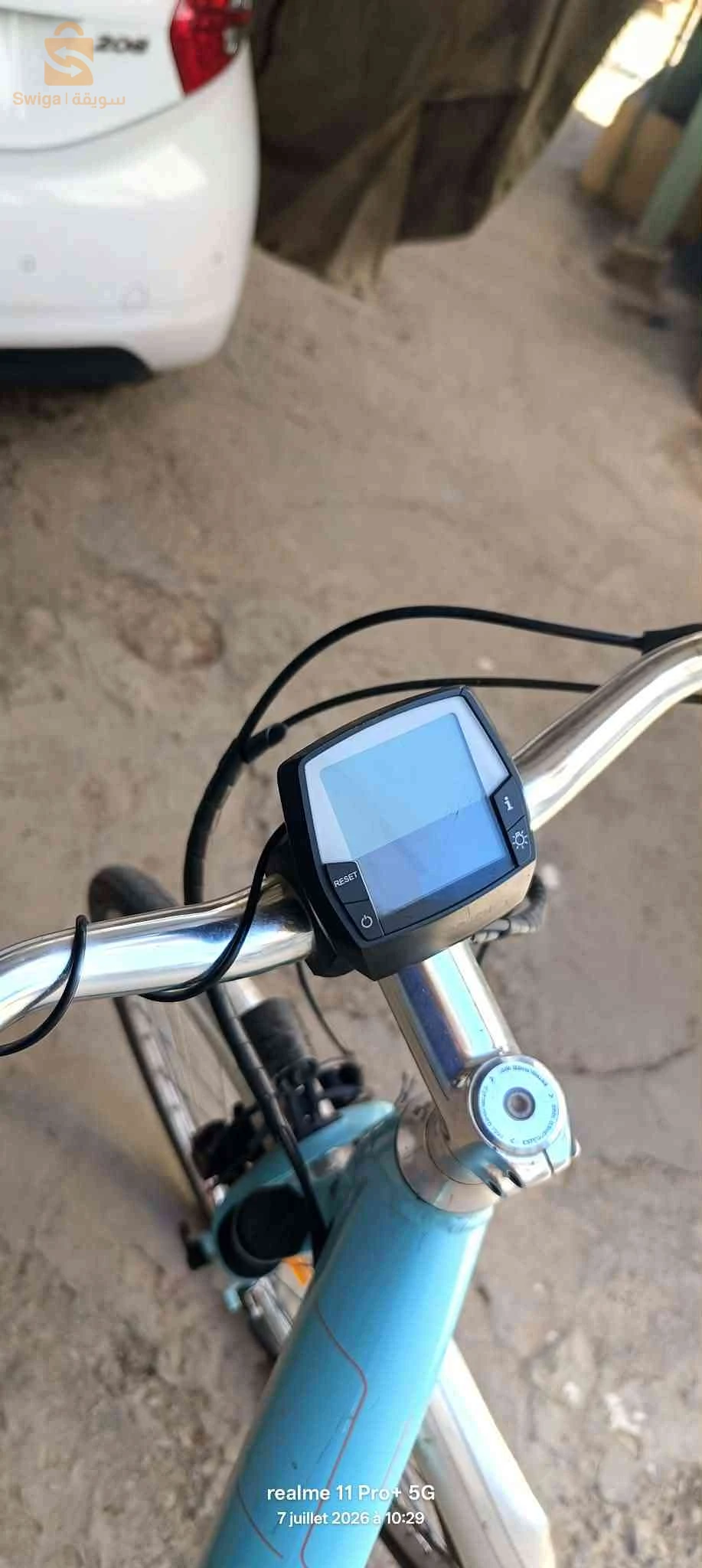 vélo électrique "CUBE"  ntel 0660 43 55 00