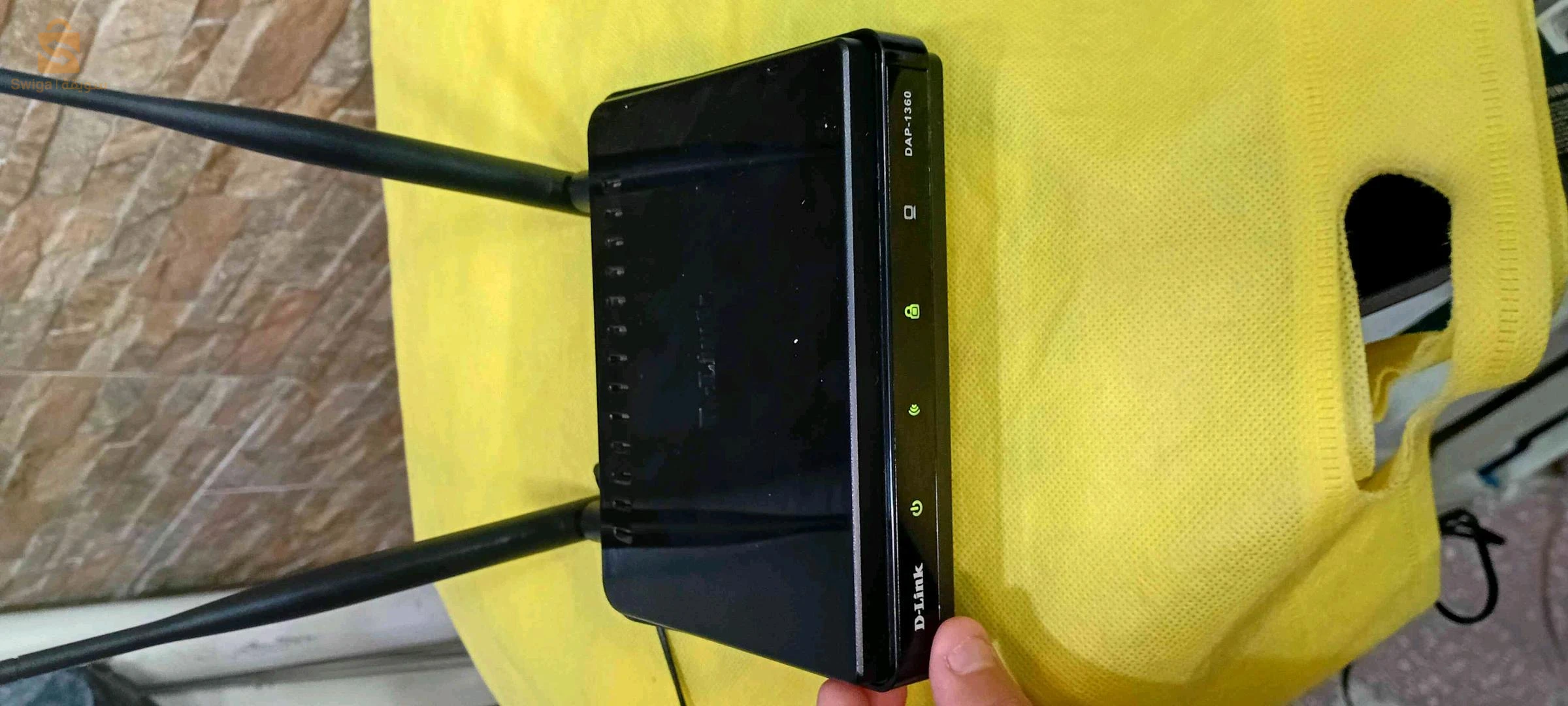 D-LinK    DAP-1360