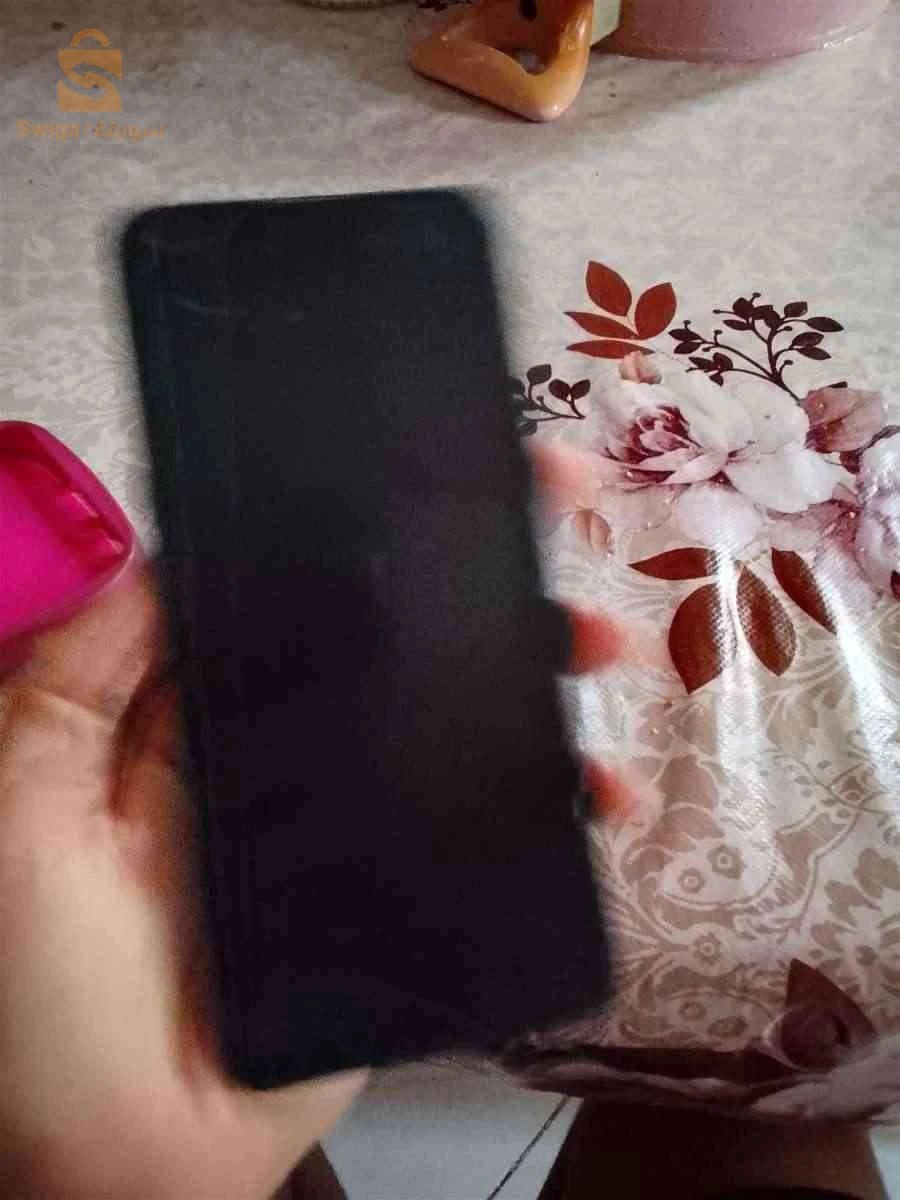 oppo a7 للبيع