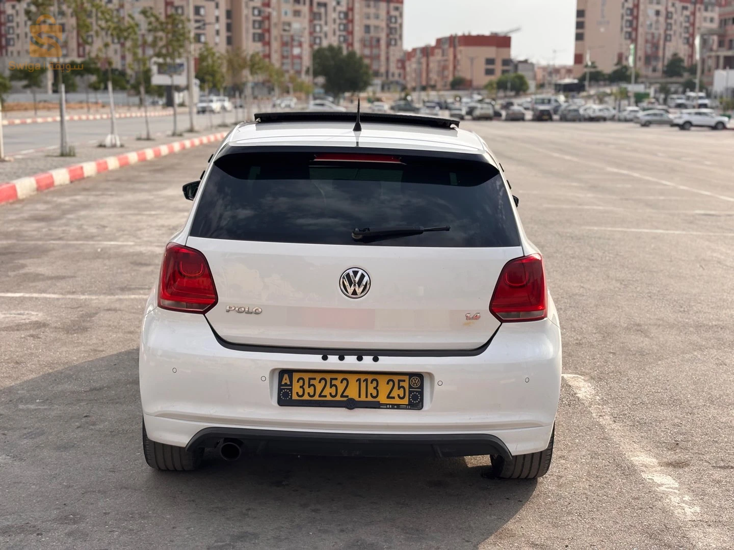 Volkswagen Polo 2013 CONSTANTINE