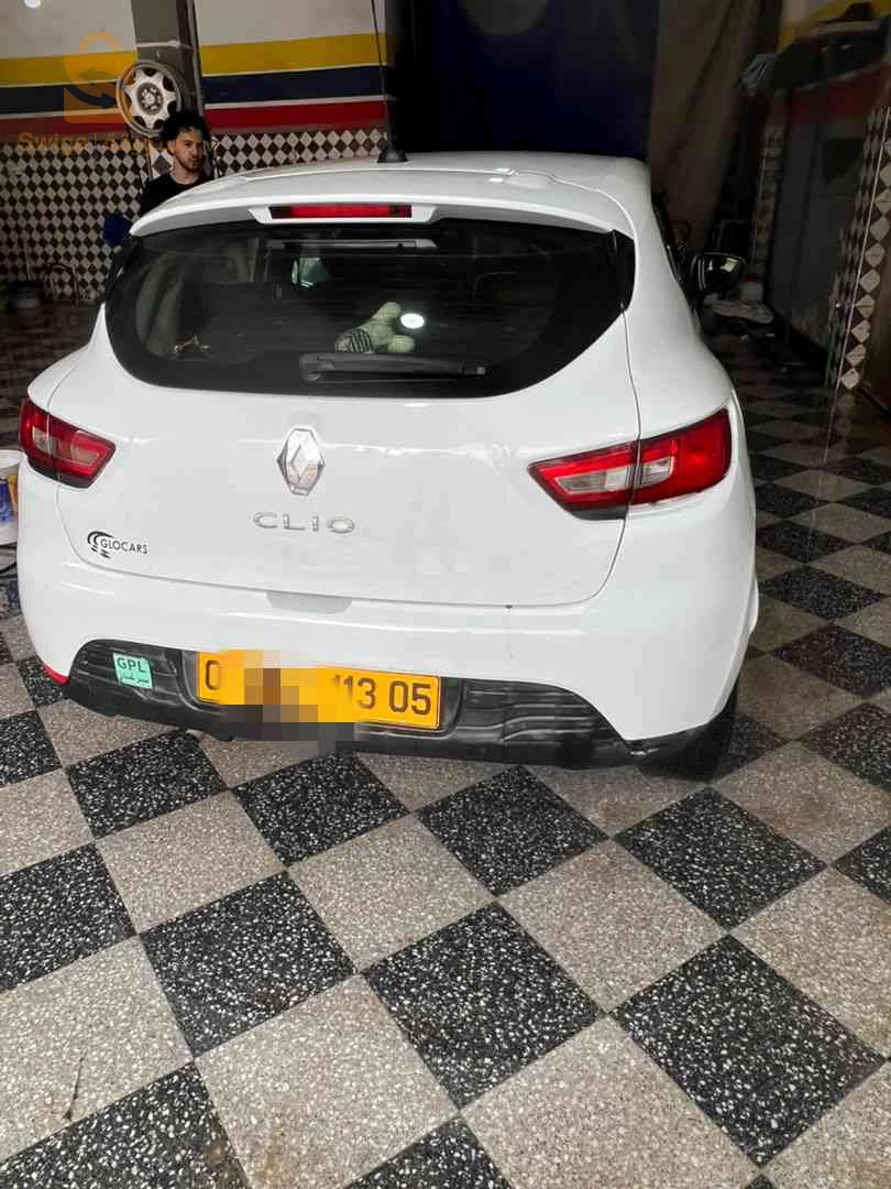 Renault Clio 4 BATNA