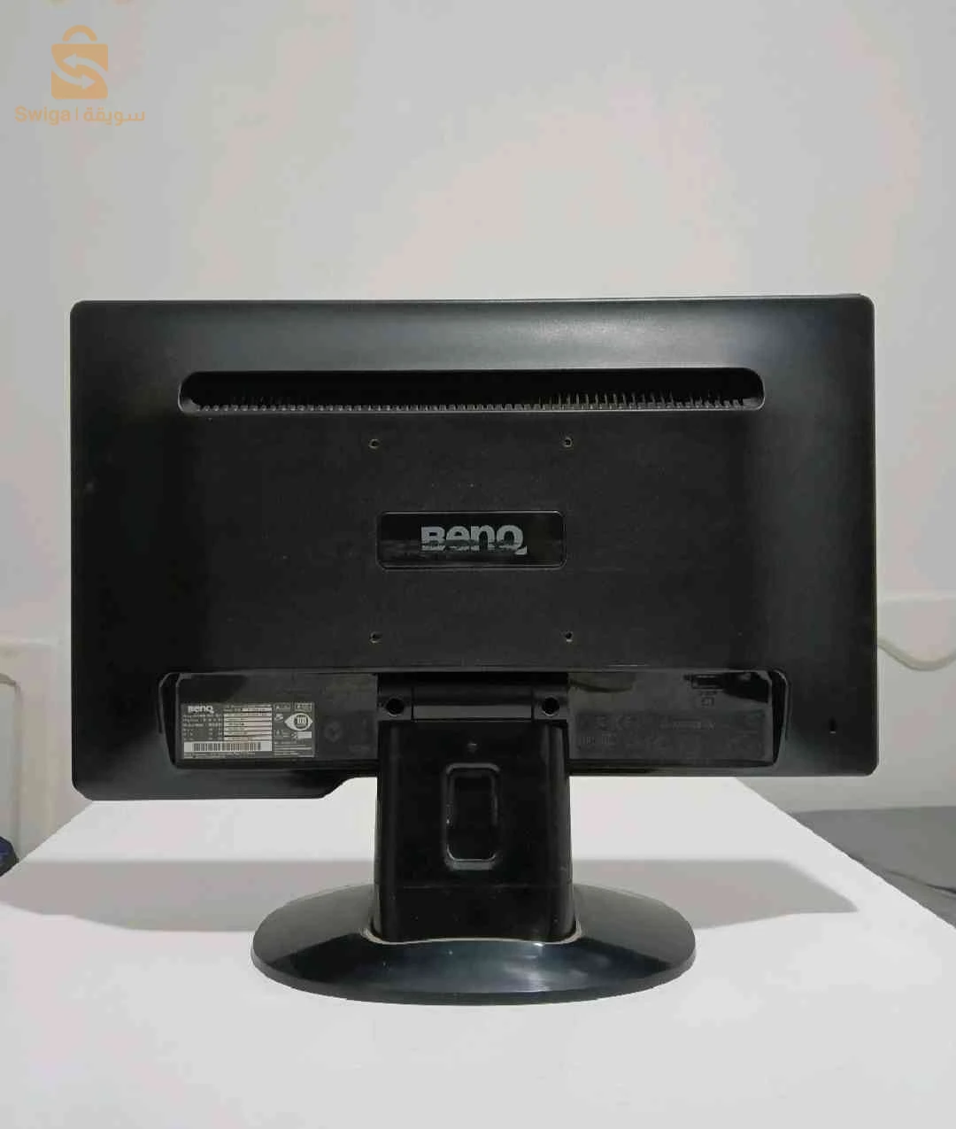 écran benq 18.5 bureautique en bon état (VGA)