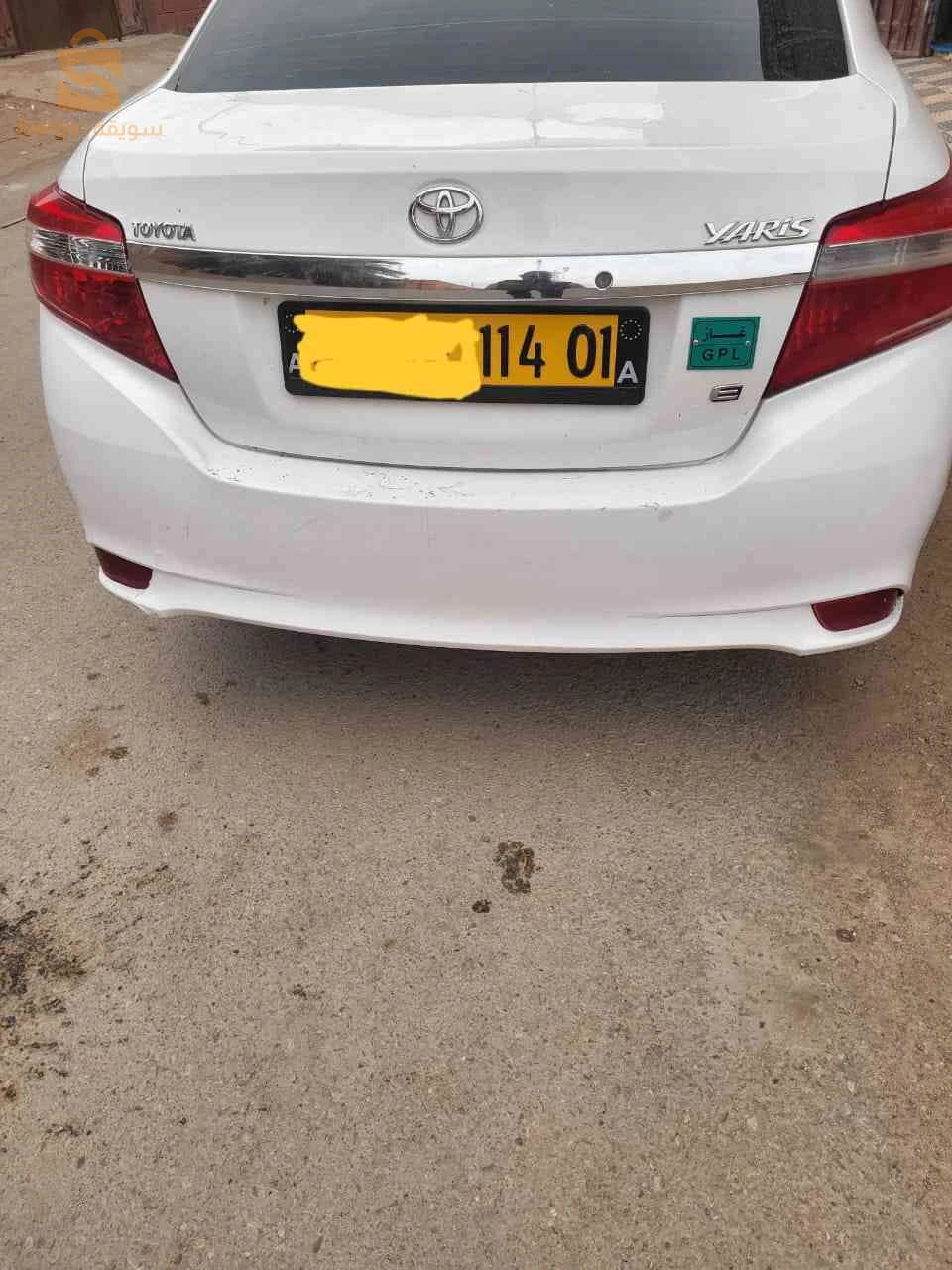 تويوتا Auris 2014 ادرار