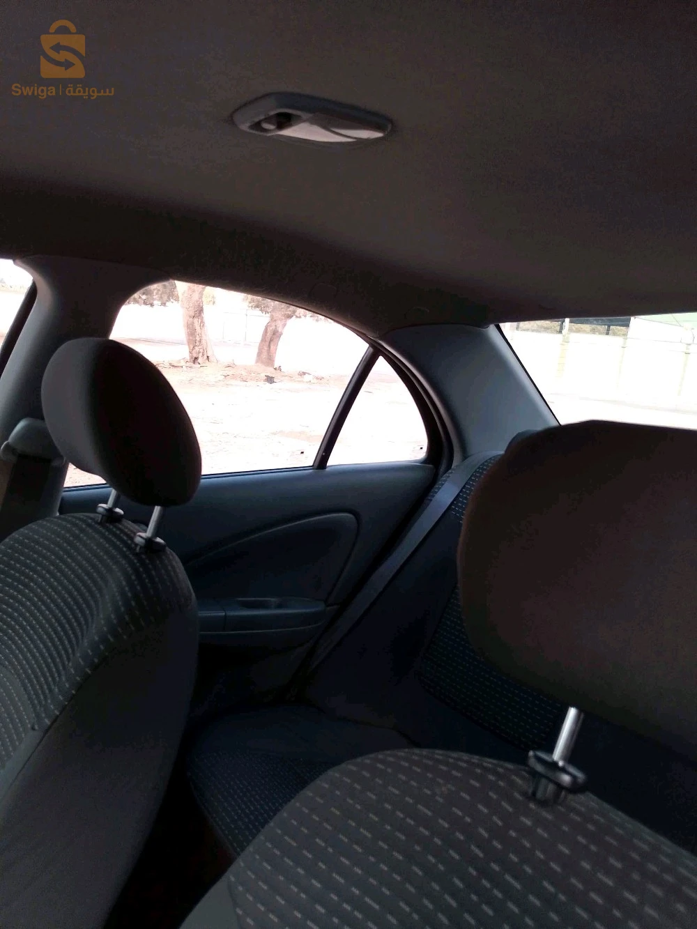 Nissan Sunny 2011 EL TARF