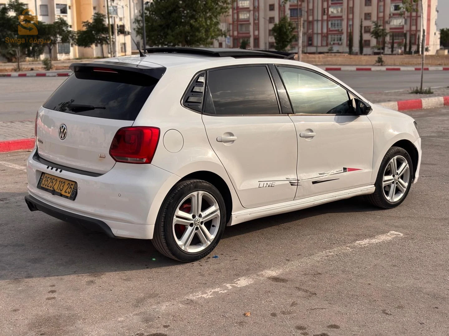 Volkswagen Polo 2013 CONSTANTINE