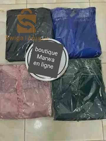 فستان  أنيق متوفر