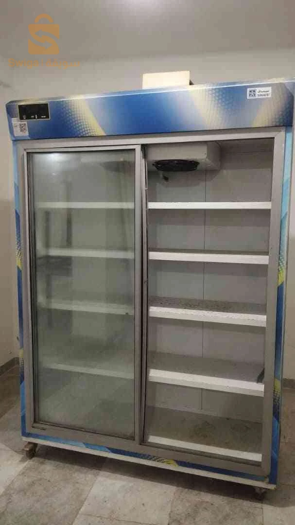 معدات المطاعم