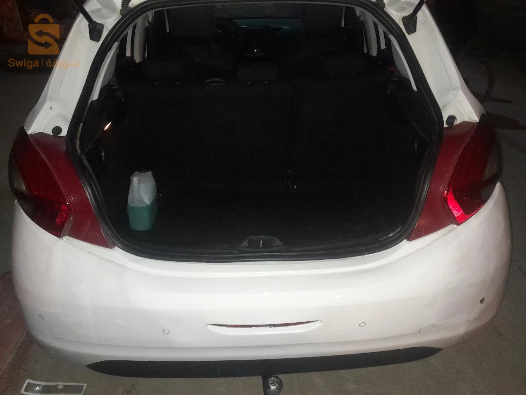 Peugeot 208 2014 JIJEL