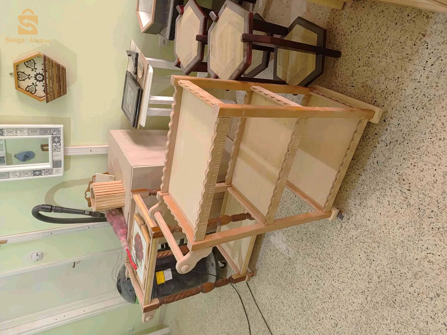 Chariot en bois.