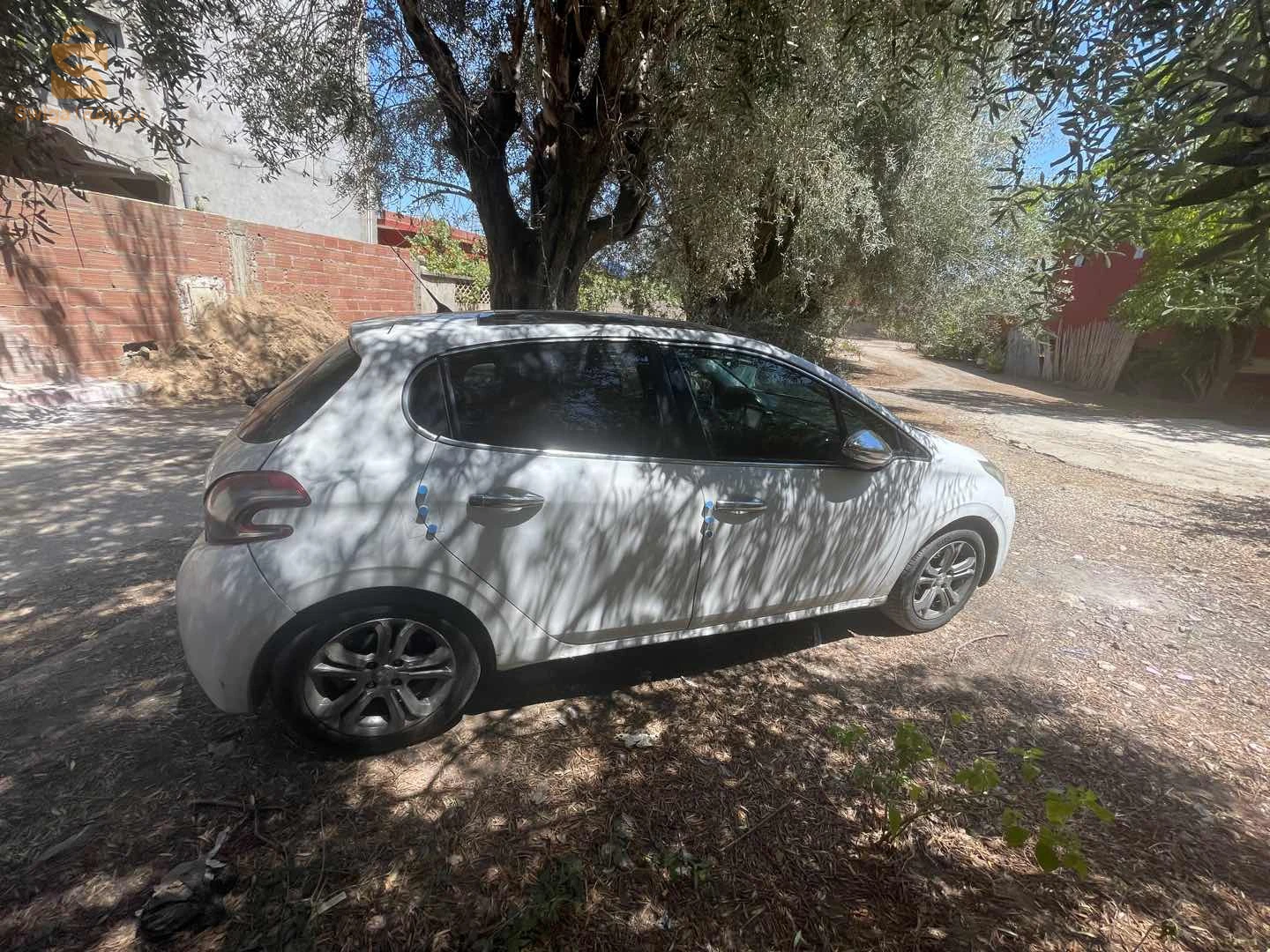 Peugeot 208 2014 JIJEL