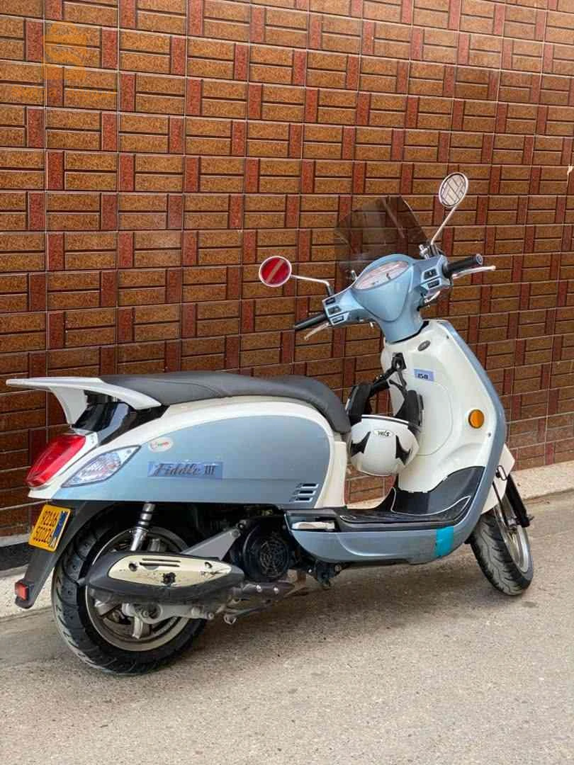للبيع