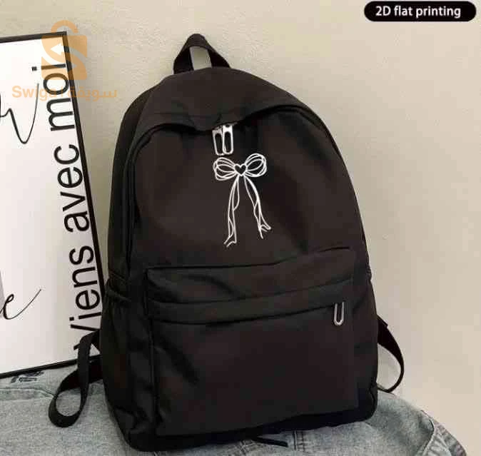 حقائب مدرسية بأسعار مخفضة