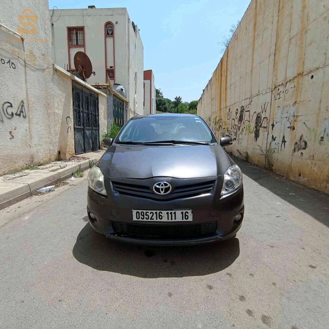 تويوتا Auris 2011 الجزائر