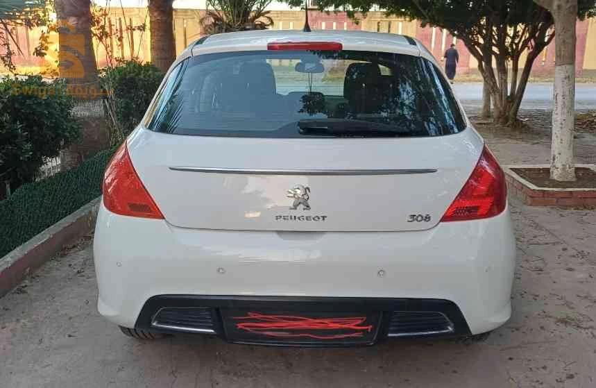 بيجو 308 2013 الطارف