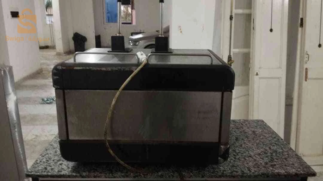 معدات المطاعم