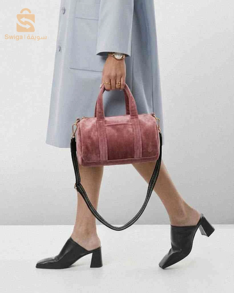 Sac Barrel en veloursصاك نسائي فاخر – أناقة عصرية وجودة تدوم