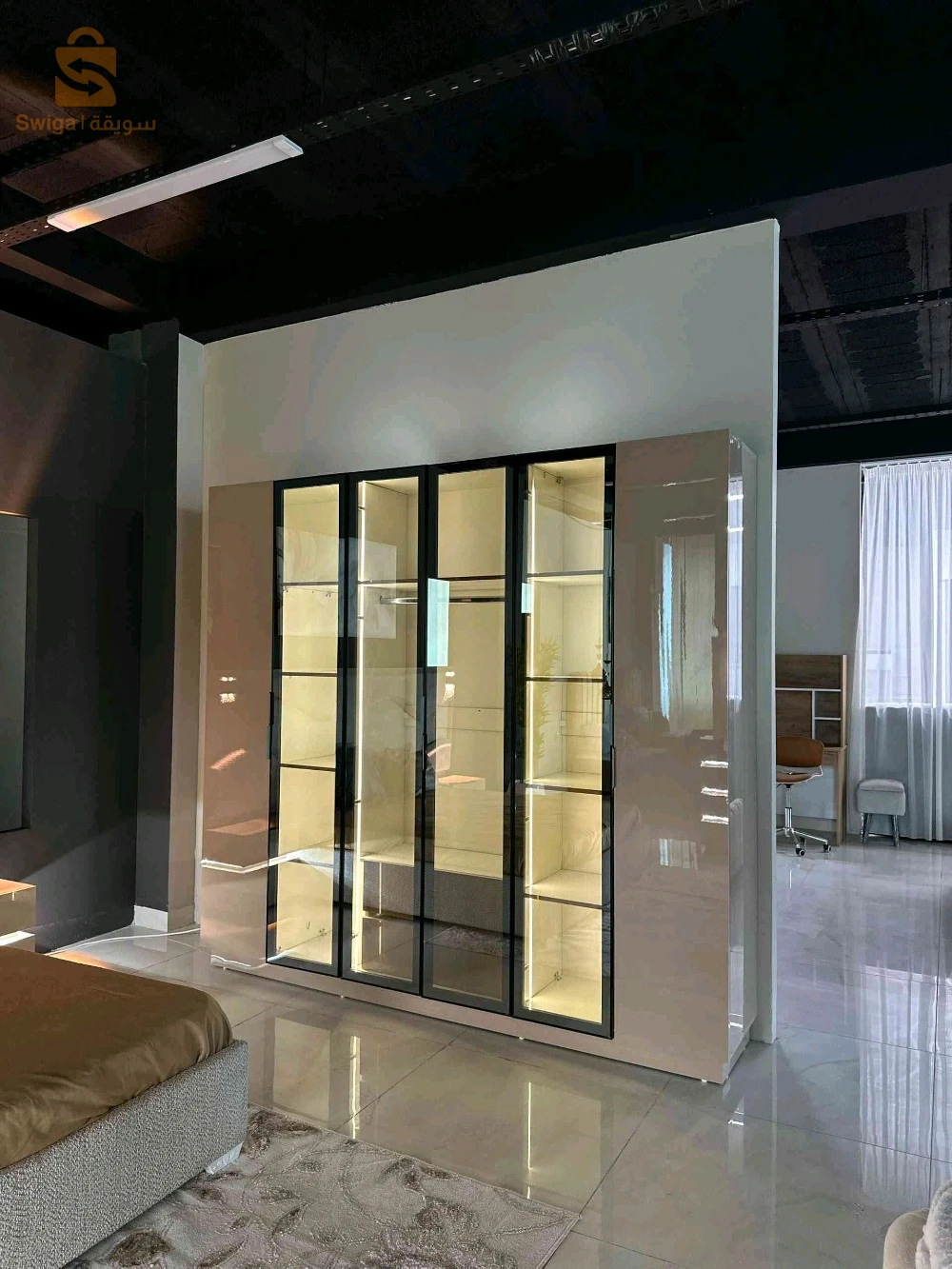 chamber high gloss