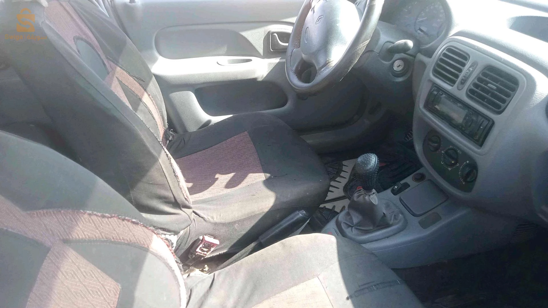 رينو Clio 3 2001 مستغانم