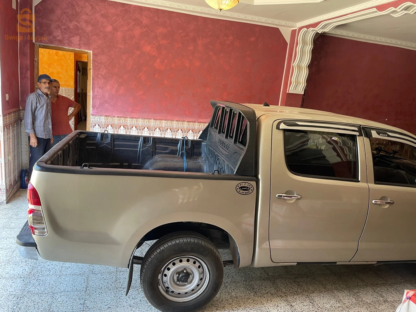 تويوتا Hilux 2015 البويرة
