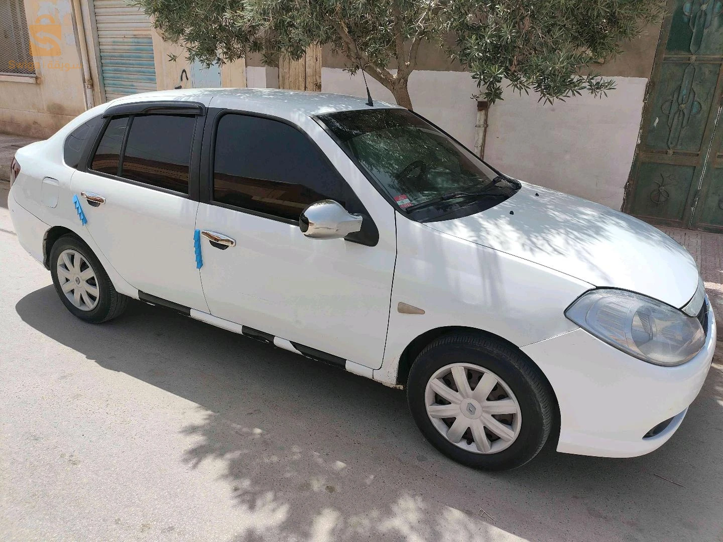 رينو SYMBOL 2010 النعامة