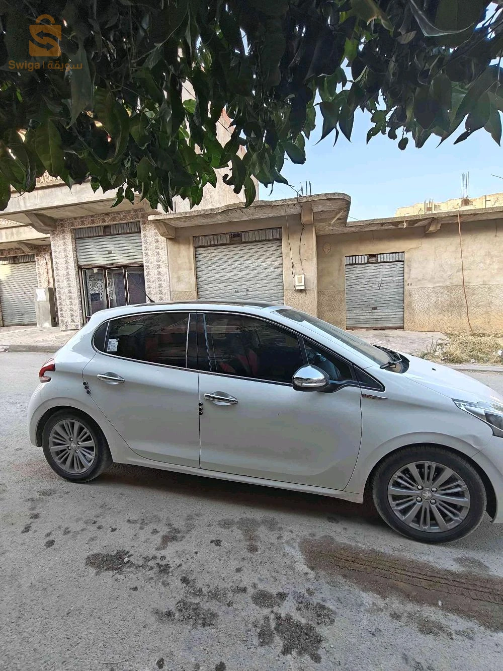 Peugeot 208 2015 MILA