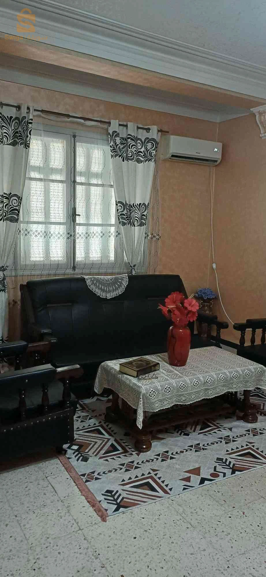 0562698533