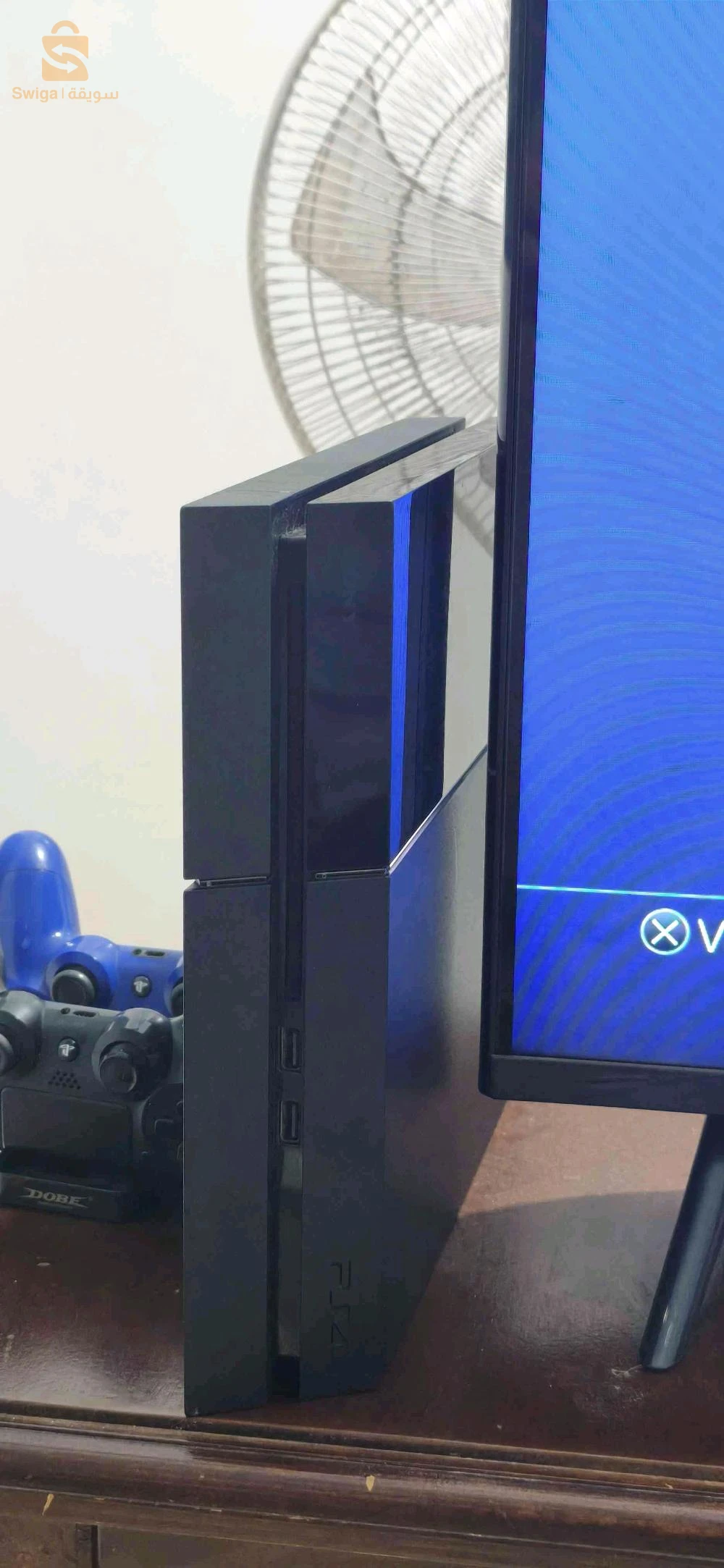 ps4 fat flashé version 11 et un tv 43pouce endroid